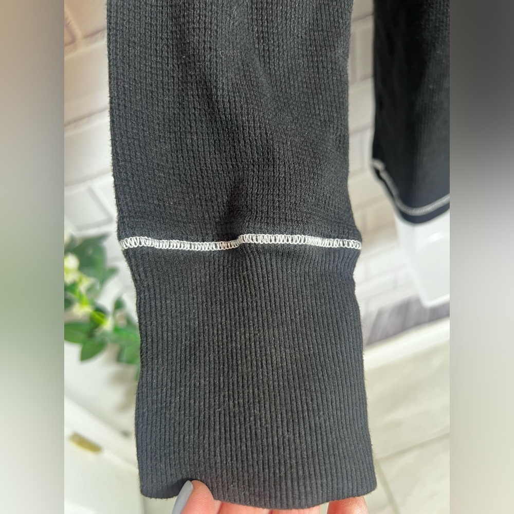 KENSIE Sweatshirt Top-Stitching Drawstring Hoodie
Black, Size: L - Picture 10 of 10